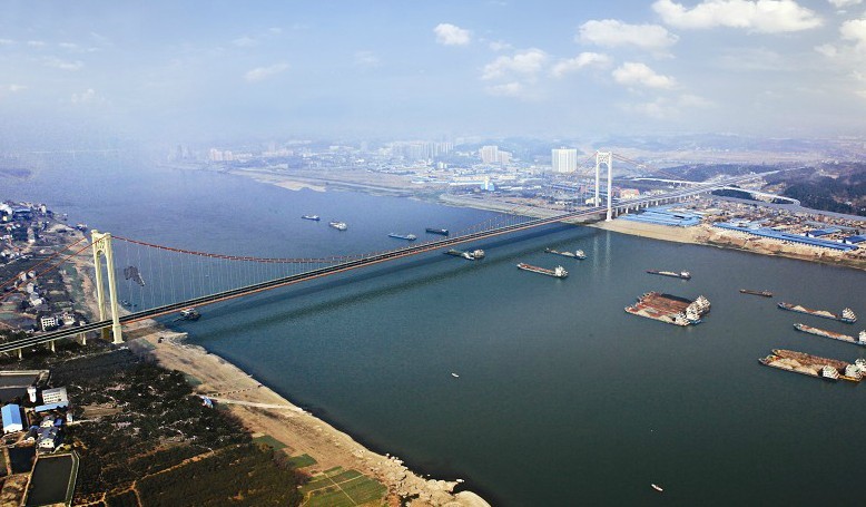 伍家岗长江大桥设计效果图(中铁大桥勘测设计院提供)图片
