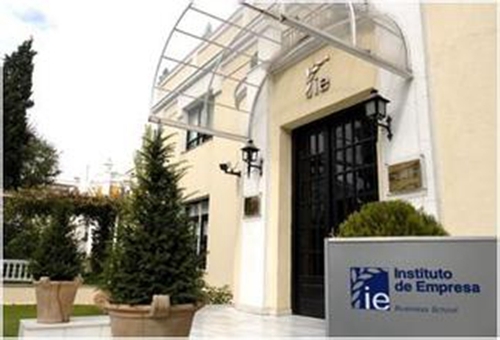 ie商学院是西班牙马德里一所研究生高校,成立于1973年,当时命名为