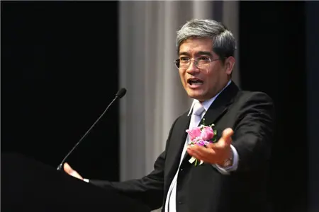 郎咸平再揭楼市内幕:99%的人买错房