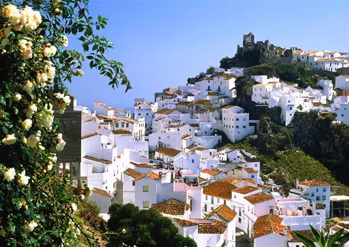 西班牙三大区域房产值得投资 注意购房税费选