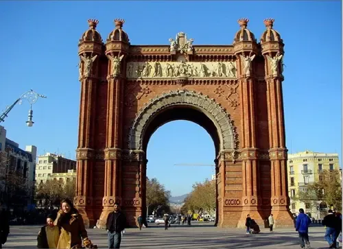 【留学之声】西班牙留学必知的理财小常识_房