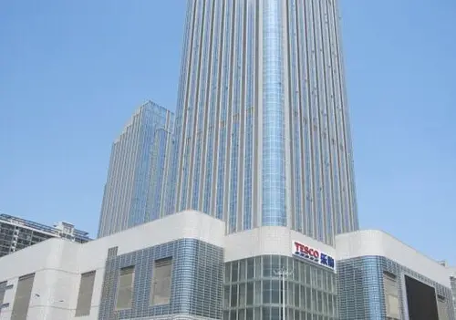 金盛国际 1,2号线西南角站地铁上盖