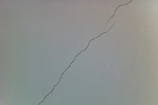 看完这些墙面裂缝处理方法 墙面裂缝那都不是