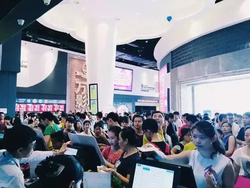 萝岗万达IMAX影城7月17日炫彩开业 开业三天