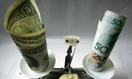 加拿大汇率低至1:4.79 谁会乐享其成?-房天下加