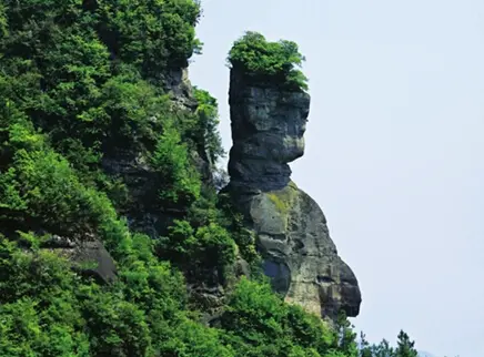 男女石柱