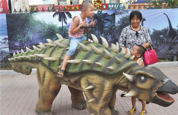 恐龙乐园开放时间到8月12日就结束喽,还没带孩子来"恐龙世界"大开眼界