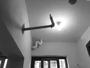 东方万汇城单杠公寓难倒业主