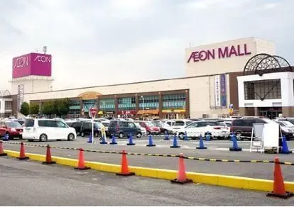 武汉的士玩蛮大,观澜外校城笑而不语!