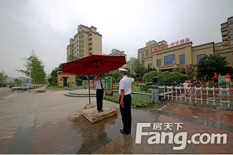 恒基置业:尊贵物业服务 诠释完美生活品质_房