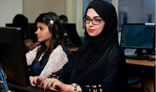 迪拜人生孩子等于生房子?结婚可免费获赠公寓