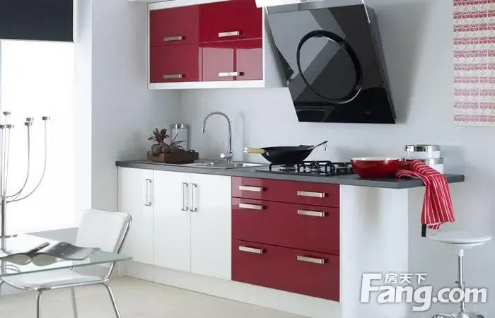 实用 美厨娘必看的厨房抽油烟机选购安装攻略-家居快讯-大连搜房网家居装修