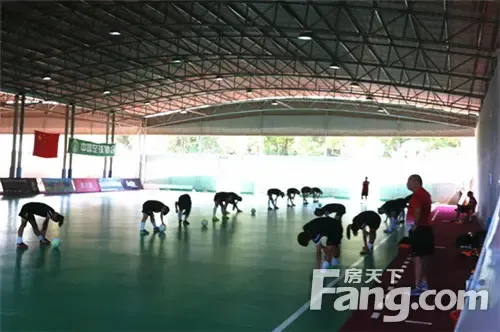 备战亚洲杯,中国女子室内五人制足球队在白鹭