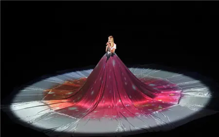 一次媲美苹果的产品发布会 一场地产界超高型