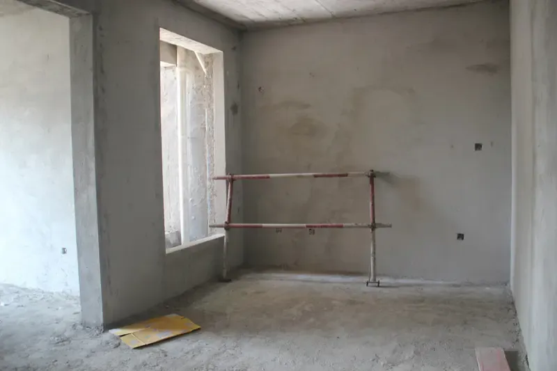 进入中间建面78平米和西边建面108平米户型-