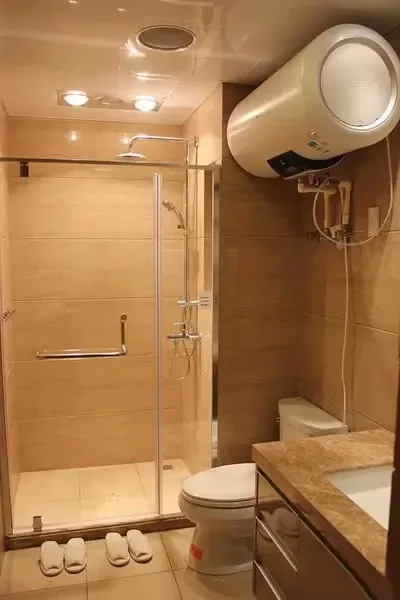 55款时尚实用小卫生间装修效果图欣赏 小户型简约装修案例-家居快讯-广州搜房网家居装修