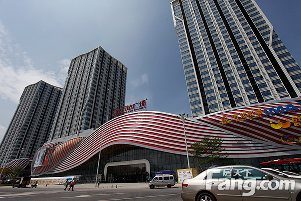 巨擘万达集团在广州开发的第四个大型城市综合体--广州萝岗万达广场