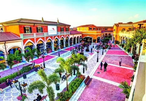 "血拼"奢侈品无需往外跑 三山佛罗伦萨小镇开业_房产资讯-佛山搜房网