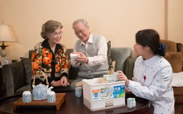 【北京】新闻中心 :连续6年 绿城服务业主满意