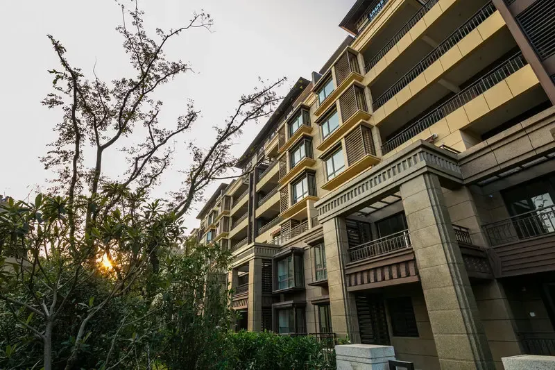 中海御山府:主城东纯正独立院落,鉴洋房真伪