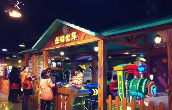 周末带孩子去哪里玩?2015成都室内儿童游乐场