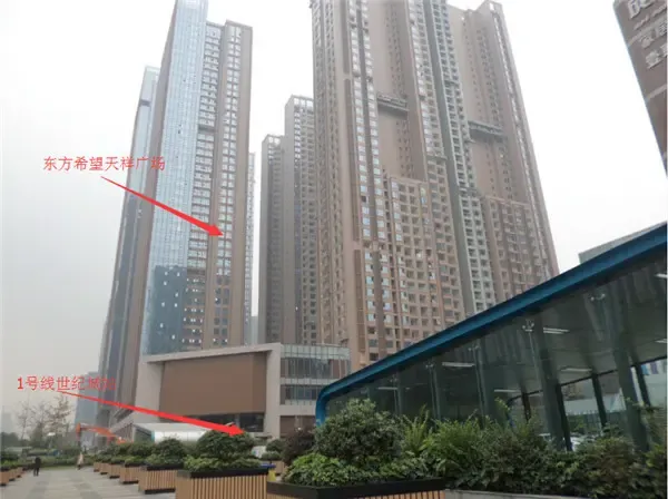 镜头实探蓉真正地铁盘 距项目地竟然10米不到?-成都新房网-搜房网