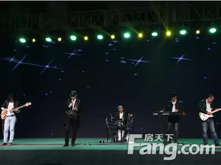 乐队表演