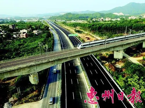 它连接4条高速公路,属惠州干线公路网规划的"纵3"线,在广东省高速公路