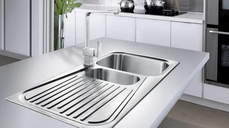 选购厨房水槽小技巧 轻松选到好东西-装修攻略-搜房网家居装修。