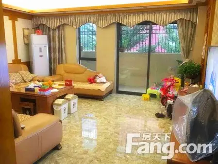 深圳住房供求关系紧张 龙岗城二手房150万起售