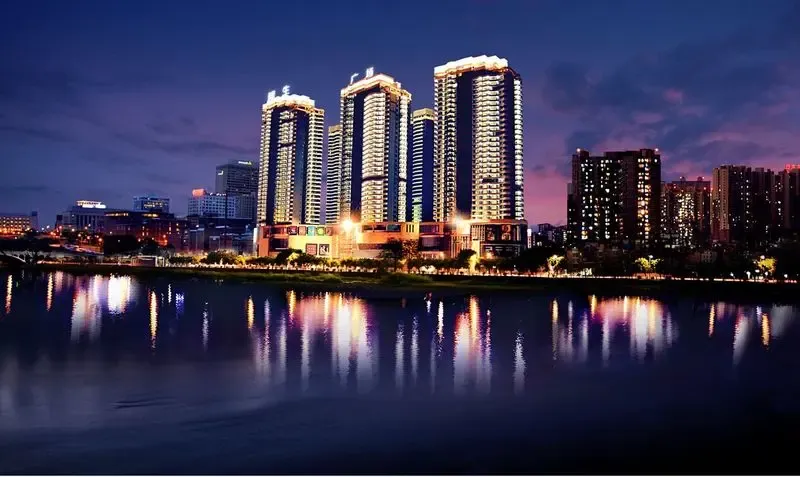 【隆生东湖9区】江景豪宅成惠州风景线