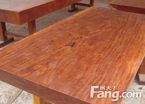 巴西花梨木鉴别方法?