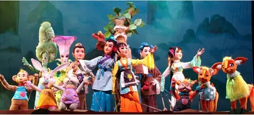 为文化的前行者加冕 保利地产正面对话六小龄童-深圳新房网-搜房网