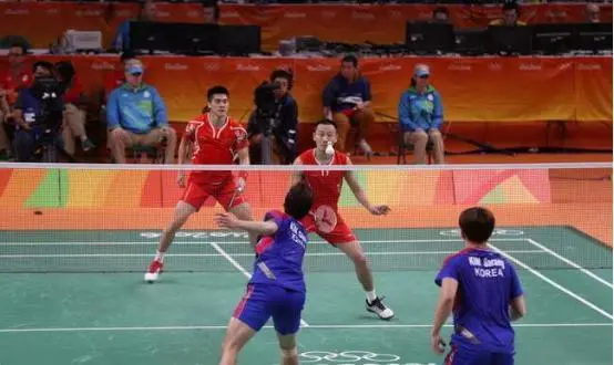 冠军之外的伟大--德尔地板,赢在初心-地板频道