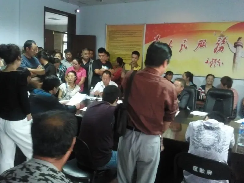 桂林一些小区物业有些收费看不懂 业主十分反