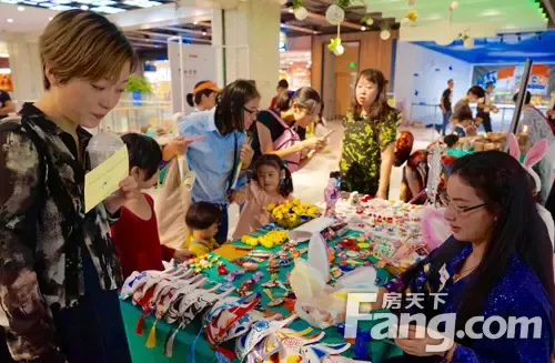 【昆山】楼盘软文 :首次引进创意市集如此火爆