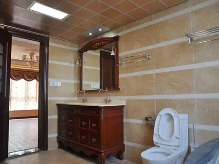 如何查询回迁房是否已缴纳维修基金?在哪里查