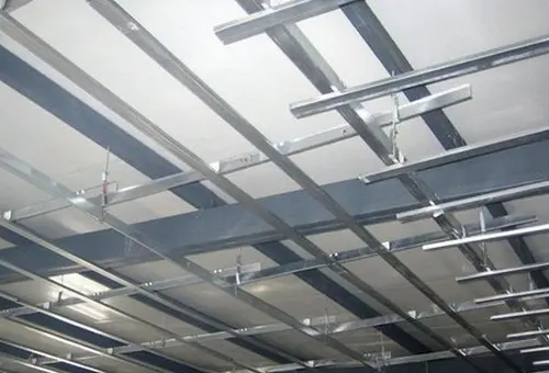 德信体育- 德信体育官网- APP下载长江电力股东获得不超72亿元股票增持专项贷款；东方财富前三季度净利润同比增长51%丨公告精选