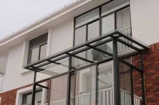 业主安装封闭式阳台成被告《房屋测量规范》有