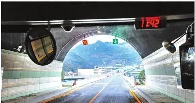 丁丁地图上海公交换乘新二路999弄到闸北区大