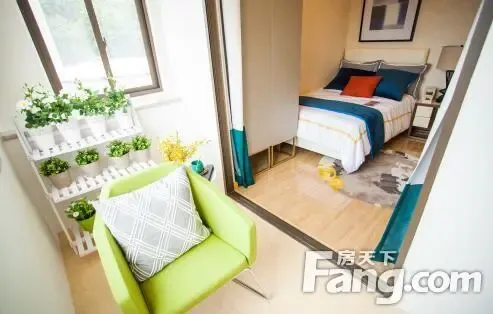 上海南站地铁几号线几号口出来是南广场~?-业