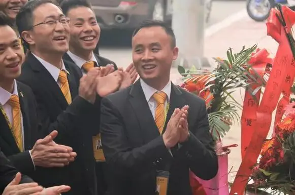 家天下凡尔赛宫店盛大开业