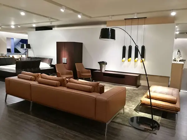 求帮忙起一个有深度内涵的高大上的装修公司的