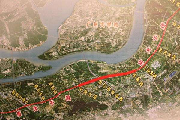 南大干线建成后,将有利于完善番禺地区主干道路网,加强广州南站&m