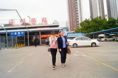 深圳西丽亮眼了建高铁变身特大型枢纽 片区从"拖油瓶"