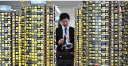 深圳买一套二手商务公寓交易需要缴纳什么税费？