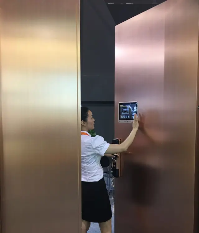 施米德智能门窗,引领智能化装饰潮流