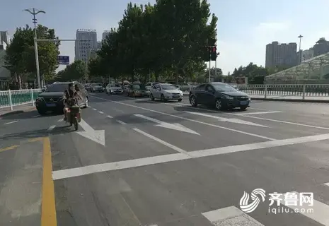 潍坊胜利街四平路路口通行方式改变 请过往司机注意