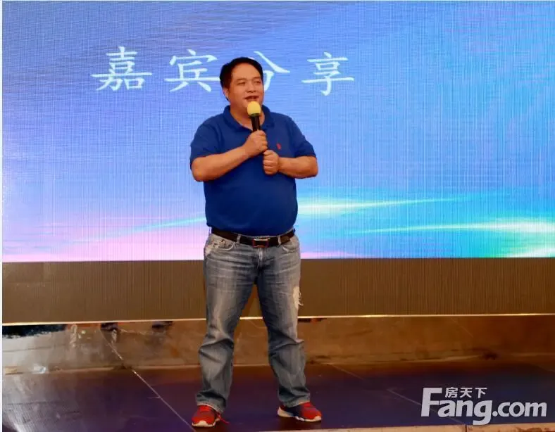 哪里学BOB超凡英语火爆 海口学员见面会成功