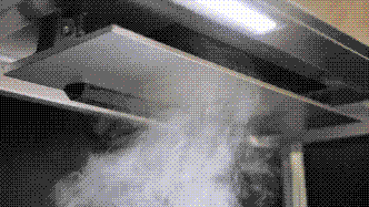 林内无界系列吸油烟机通过风扇,过滤网和整流板的无缝连接,将油烟